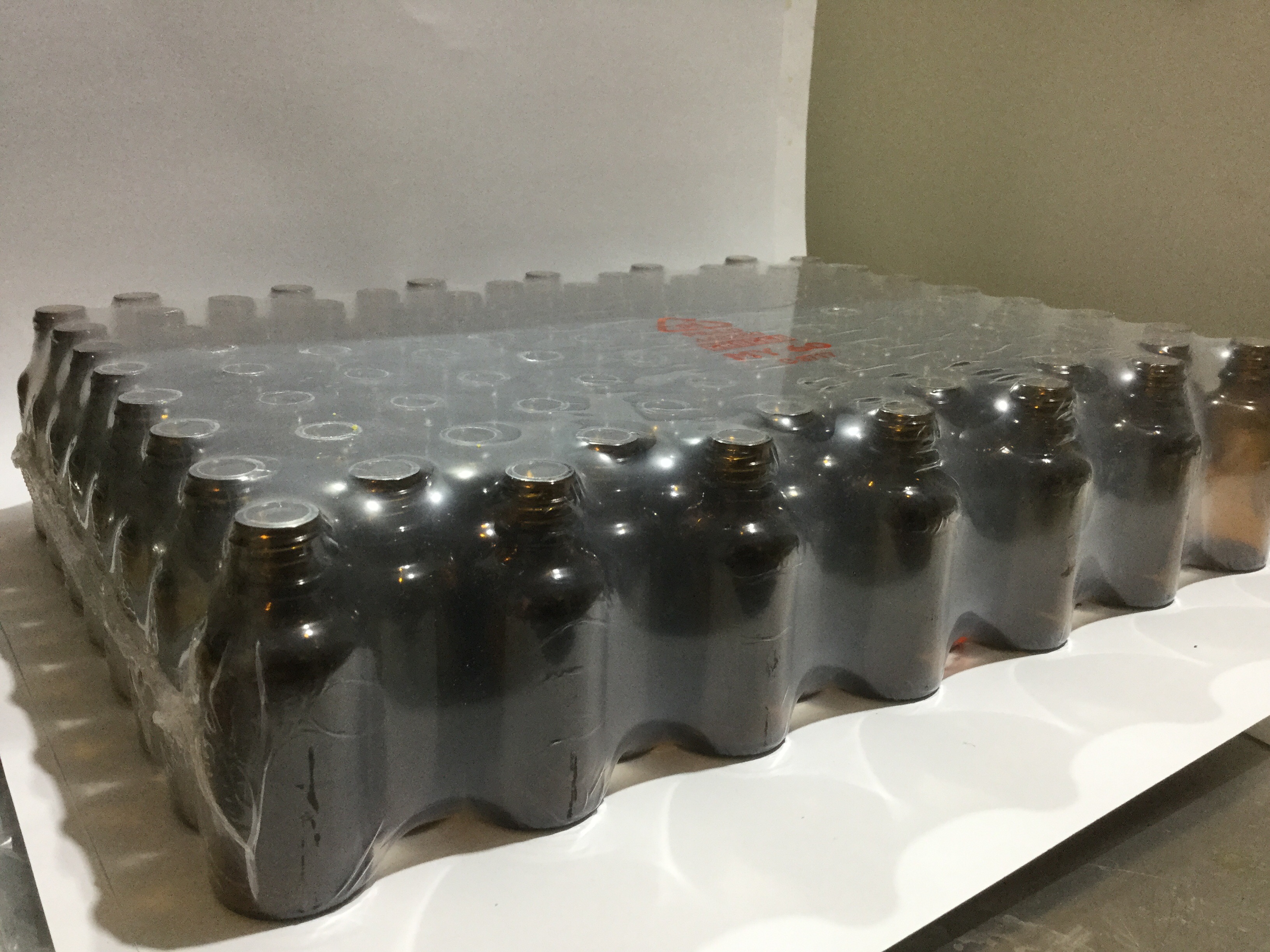 folia 105ks - 50 ml sklenena liekovka na propolis s kvapatkom